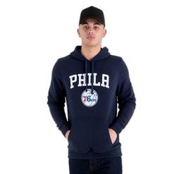 Bluza z kapturem Philadelphia 76ers NBA. Niebieskie bluzy z kapturem New Era, s, bez wzorów, z materiału, z kapturem. Za 293.85 zł.