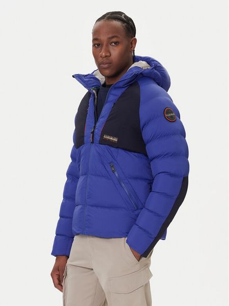 Napapijri Kurtka zimowa Moesa NP0A4I1R Niebieski Regular Fit. Niebieskie kurtki Napapijri, na zimę, m, bez wzorów, z syntetyku, bez kaptura. Za 999.99 zł.