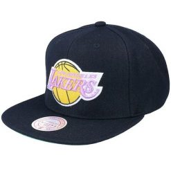 Czapka z daszkiem męska do koszykówki Mitchell & Ness NBA Los Angeles Lakers. Czarne czapki z daszkiem Mitchell & Ness, bez wzorów. Za 169.35 zł.