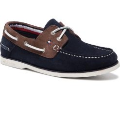 Mokasyny TOMMY HILFIGER - Classic Suede Boatshoe FM0FM02112 Midnight/Coffeebean 901. Mokasyny marki Tommy Hilfiger. W wyprzedaży za 359.00 zł.