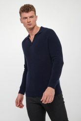 Sweter męski kaszmirowy LIU JO. Swetry nierozpinane Liu Jo, m, bez wzorów, z kaszmiru, bez kołnierzyka, bez ramiączek. Za 759.00 zł.