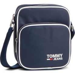 Saszetka TOMMY JEANS - Tjm Modern Prep Mini Reporter AM0AM04412 496. Saszetki i nerki marki Tommy Jeans. W wyprzedaży za 229.00 zł.