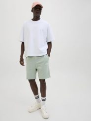 Jack & Jones Szorty dresowe "Gordon" w kolorze miętowym rozmiar: L. Zielone krótkie spodenki sportowe Jack & Jones, l, bez wzorów, z dresówki. Za 70.74 zł.