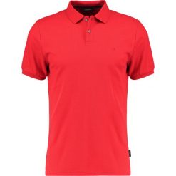 Calvin Klein JACOB REFINED CHEST LOGO Koszulka polo red. Koszulki polo marki CALVIN KLEIN, z bawełny, polo. Za 299.00 zł.