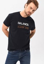 T-shirt z napisem, Comfort Fit, T-BALANCE. Niebieskie t-shirty Volcano, m, bez wzorów, z bawełny, bez kołnierzyka, bez ramiączek. Za 69.99 zł.