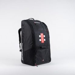 Torba Coach Gray-Nicolls. Czarne torby na ramię GRAY-NICOLLS, bez wzorów, na ramię, bez dodatków. Za 470.35 zł.