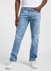 Męskie Spodnie Lee Daren Horizon Blue 112367189, W34 L32. Niebieskie spodnie materiałowe Lee, na co dzień, l, bez wzorów, z bawełny, casualowe. Za 239.99 zł.