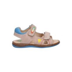 Sandały Pablosky Model 017075 Kolor Jasnobrązowy. Brązowe sandały PABLOSKY, ze skóry, bez zapięcia. W wyprzedaży za 180.85 zł.