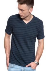 MĘSKI T-SHIRT MUSTANG ALEX V STRIPE 1009954 11834. T-shirty Mustang, m, bez wzorów, bez kołnierzyka, bez ramiączek. W wyprzedaży za 39.99 zł.