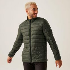 Kurtka turystyczna męska Marizion pikowana. Zielone kurtki Regatta, m, bez wzorów, z puchu, bez kaptura. Za 229.99 zł.