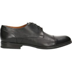 Półbuty CHUCK. Eleganckie półbuty marki Gino Rossi. W wyprzedaży za 299.90 zł.