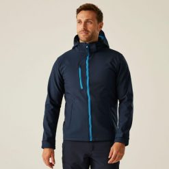 Softshell roboczy męski Venturer z kapturem. Niebieskie kurtki softshell Regatta, na zimę, m, bez wzorów, z softshellu, z kapturem. W wyprzedaży za 269.99 zł.