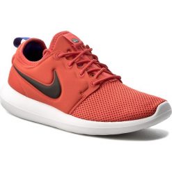 Buty NIKE - Roshe Two 844656 800 Max Orange/Black/Deep Night. Buty sportowe casual marki Nike. W wyprzedaży za 339.00 zł.