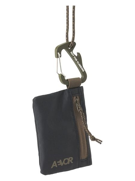 AEVOR Portfel "Explore" w kolorze oliwkowym - 11 x 8 x 1 cm rozmiar: onesize. Brązowe portfele AEVOR, bez wzorów, z materiału. Za 34.99 zł.