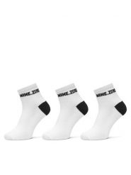 Jack&Jones Zestaw 3 par wysokich skarpet męskich Jacbeijing 12273827 Biały. Białe skarpety Jack&Jones, bez wzorów, z bawełny. Za 29.99 zł.
