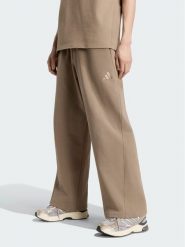 Adidas Spodnie materiałowe 164814 Beżowy Loose Fit. Brązowe spodnie materiałowe Adidas, l, bez wzorów, z materiału. Za 278.99 zł.
