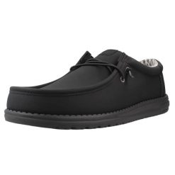 Buty HEY DUDE HD41894 WALLY CLASSIC Czarny. Czarne buty turystyczne Hey dude, bez wzorów, z syntetyku, bez zapięcia, na fitness i siłownię. Za 320.99 zł.