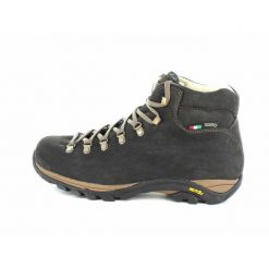 Buty turystyczne męskie Zamberlan New Trail Lite Evo LTH. Brązowe buty trekkingowe Zamberlan, bez wzorów, bez zapięcia, trekkingowe. Za 530.99 zł.