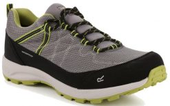 Buty trekkingowe dla mężczyzn SAMARIS LITE LOW. Szare trekkingi Regatta, bez wzorów, z gumy, bez zapięcia. Za 259.99 zł.