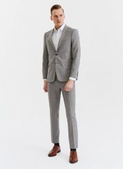 PAKO LORENTE – Męskie spodnie garniturowe w kratę w brązowych tonach. Brązowe garnitury Pako Lorente, m, bez wzorów, z elastanu. Za 399.99 zł.