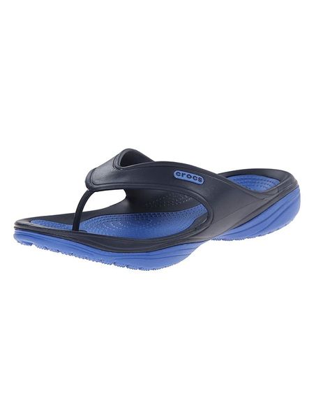 Crocs Japonki "Modi" w kolorze niebiesko-granatowym rozmiar: 43/44. Niebieskie japonki Crocs, bez wzorów. Za 123.25 zł.