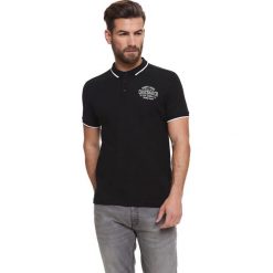 Koszulka polo w kolorze czarnym. Koszulki polo Lonsdale, Kangol. W wyprzedaży za 59.95 zł.