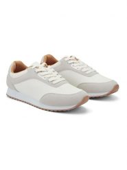 Freyling Sneakersy w kolorze biało-szarym rozmiar: 46. Białe buty sportowe casual Freyling, bez wzorów, bez zapięcia. Za 147.95 zł.