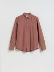 Strukturalna koszula regular fit - fioletowy. Fioletowe koszule Reserved, l, bez wzorów, z bawełny, bez kołnierzyka, bez ramiączek. Za 129.99 zł.