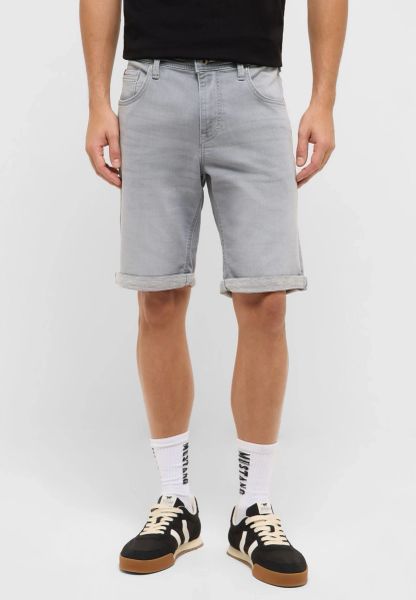 Męskie Szorty Mustang Style Chicago Shorts Z Denim Grey 1017456 4500 403. Szare szorty Mustang, m, bez wzorów, z denimu. Za 149.99 zł.