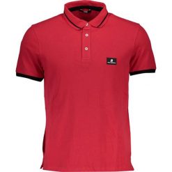 Koszulka polo w kolorze czerwonym. Czerwone koszulki polo marki Karl Lagerfeld, DIM, Wonderbra, bez wzorów, bez kołnierzyka, bez ramiączek. W wyprzedaży za 174.95 zł.