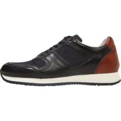 Floris van Bommel BOLTI CLASSIC Sneakersy niskie dark blue. Buty sportowe casual marki Floris van Bommel. W wyprzedaży za 532.95 zł.
