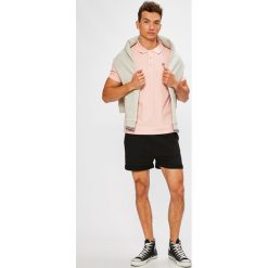 Fila - Szorty. Krótkie spodenki sportowe Fila. W wyprzedaży za 119.90 zł.