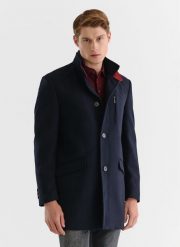 PAKO LORENTE – Granatowy płaszcz męski z podwójnym kołnierzem. Niebieskie płaszcze Pako Lorente, m, bez wzorów, z wełny, eleganckie, bez kaptura. Za 399.99 zł.