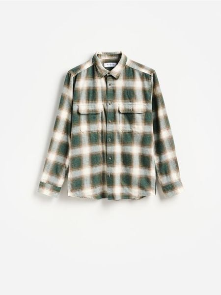 Koszula w kratę regular fit - ciemnozielony. Zielone koszule Reserved, l, bez wzorów, z bawełny, bez kołnierzyka, bez ramiączek. Za 129.99 zł.