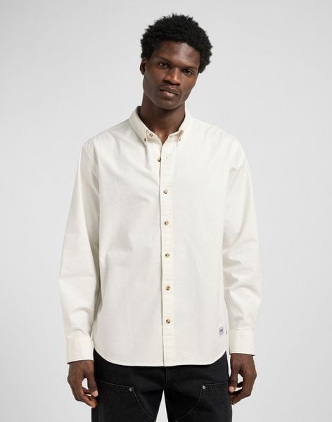 MESKA KOSZULA LEE NO POCKET BUTTON DOWN ECRU 112370478. Koszule Lee, xl, bez wzorów, bez kołnierzyka, bez ramiączek. Za 169.99 zł.