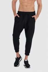 DSQUARED2 Czarne spodnie męskie relax dean joggers. Czarne joggery i bojówki Dsquared2, l, bez wzorów, z bawełny. W wyprzedaży za 999.99 zł.