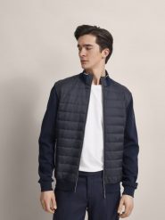Bugatti bluza z kapturem Mężczyźni Sztuczne włókno niebieski, L. Niebieskie bluzy z kapturem Bugatti, l, bez wzorów, z dzianiny, z kapturem. Za 749.95 zł.