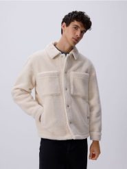 Kurtka sherpa z kołnierzem - złamana biel. Kurtki Reserved, l, bez wzorów, bez kaptura. Za 219.99 zł.
