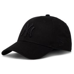 Czapka z daszkiem New Era. Czarne czapki z daszkiem New Era, bez wzorów. Za 99.99 zł.