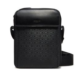 Saszetka Calvin Klein. Czarne saszetki i nerki CALVIN KLEIN, bez wzorów. Za 329.99 zł.