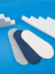 Skarpetki 3 pack - wielobarwny. Skarpety Sinsay, bez wzorów. Za 17.99 zł.