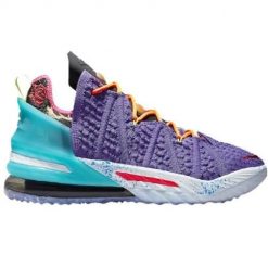 Buty koszykarskie męskie Nike Lebron Xviii. Białe buty do koszykówki Nike, bez zapięcia, do koszykówki. Za 1,113.00 zł.