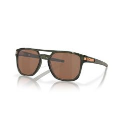 Męskie okulary przeciwsłoneczne Oakley® Latch Alpha w kolorze brązowym. Brązowe okulary przeciwsłoneczne Oakley. Za 731.90 zł.