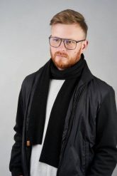 Męski czarny szalik na zimę Brødrene s6 104. Czarne szaliki bez wzorów. Za 41.20 zł.