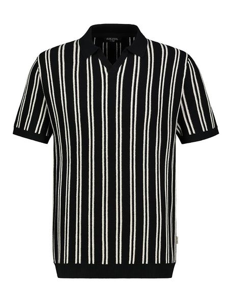 Sublevel Sweter w kolorze czarnym rozmiar: M. Czarne swetry nierozpinane Sublevel, m, bez wzorów, bez kołnierzyka, bez ramiączek. Za 91.56 zł.