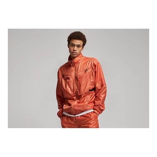 Kurtka uniwersalna męska Nike 23engineered Statement Track. Brązowe kurtki Nike, m, bez wzorów, z syntetyku, bez kaptura, do biegania. Za 766.00 zł.