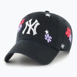 Czapka z daszkiem 47 Brand MLB New York Yankees Flora CLEAN UP. Czarne czapki z daszkiem 47 Brand, na zimę, bez wzorów. Za 139.99 zł.