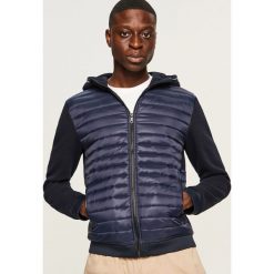 Pikowana bluza z kapturem - Granatowy. Bluzy z kapturem marki Reserved. Za 159.99 zł.