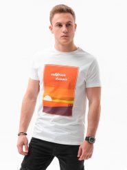 T-shirt męski z nadrukiem - biały V-1A S1434 - XXL. Białe t-shirty Ombre Clothing, m, bez wzorów, z bawełny, bez kołnierzyka, bez ramiączek. W wyprzedaży za 29.99 zł.