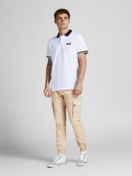 Jack & Jones Bojówki "Paul" w kolorze beżowym rozmiar: W31/L32. Brązowe joggery i bojówki Jack & Jones, l, bez wzorów. Za 70.74 zł.